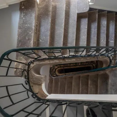 Immeuble 4etages D'exception Plein Centre Terrasses Ascenseur *
